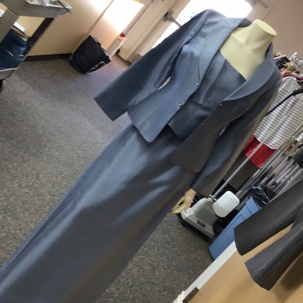 Talbot petite formal 3 piece skirt suit